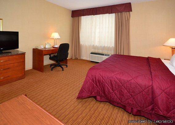 Hotel Saint Louis Airport Woodson Terrace