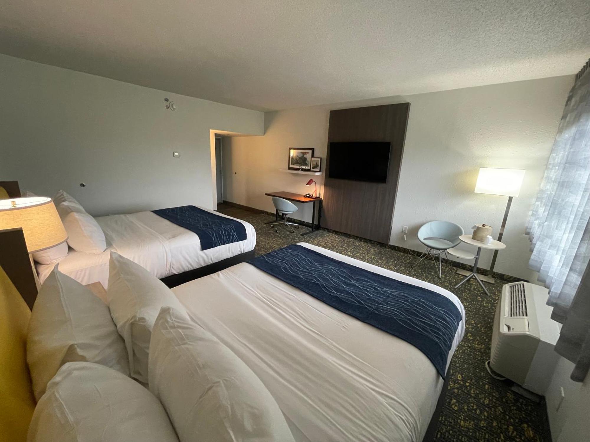 Saint Louis Airport Hotel 4*