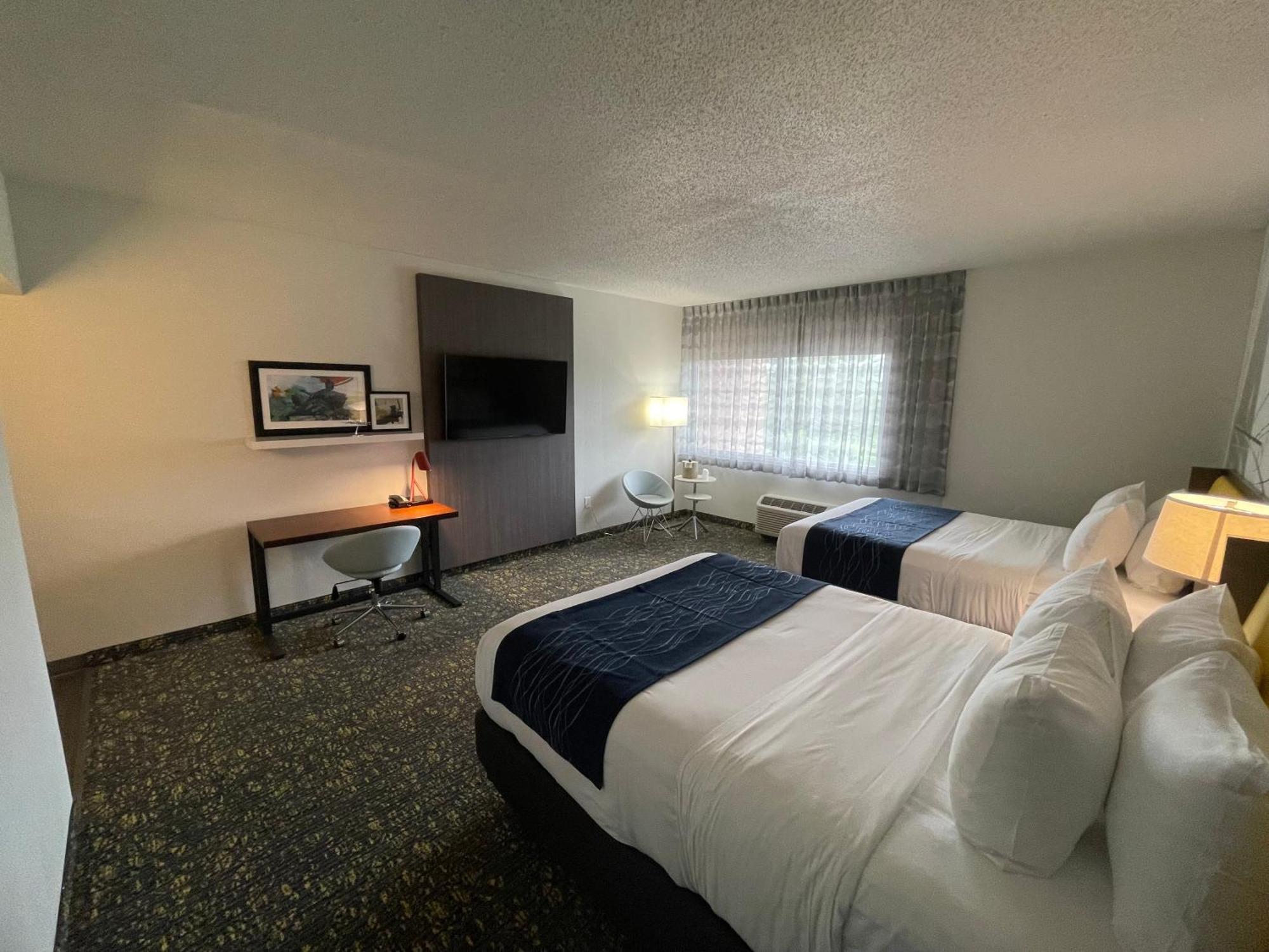 Hotel Saint Louis Airport Woodson Terrace