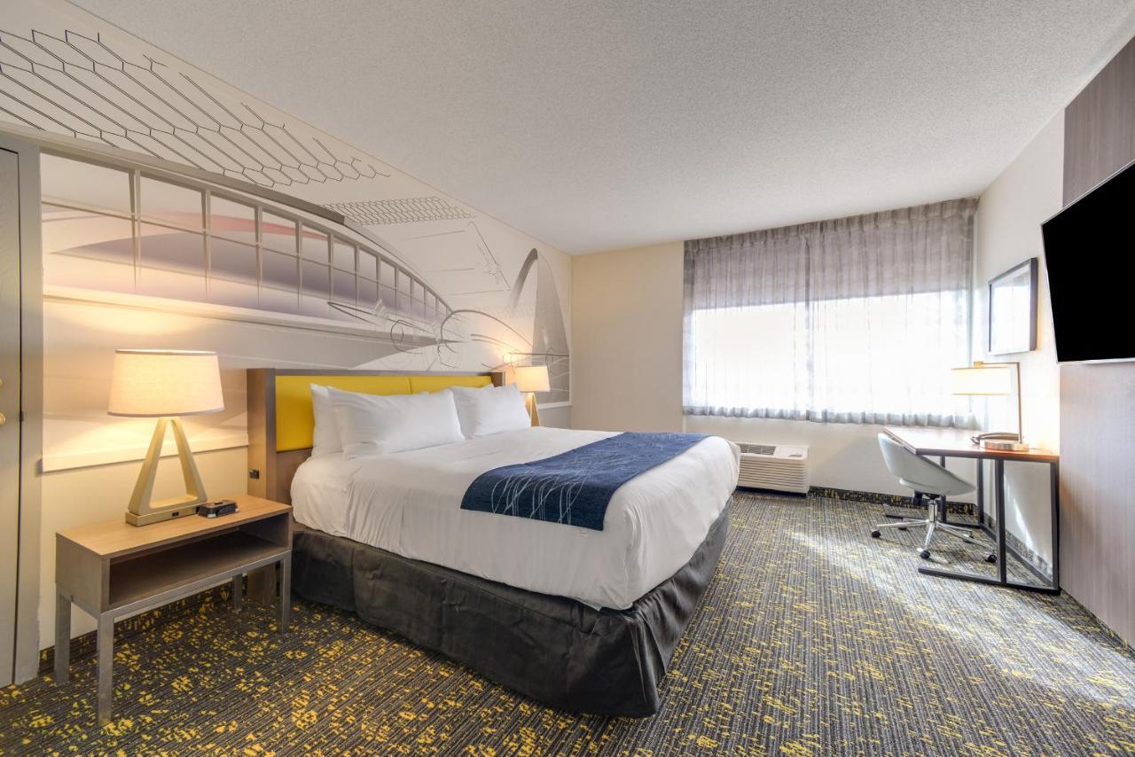 Hotel Saint Louis Airport Woodson Terrace